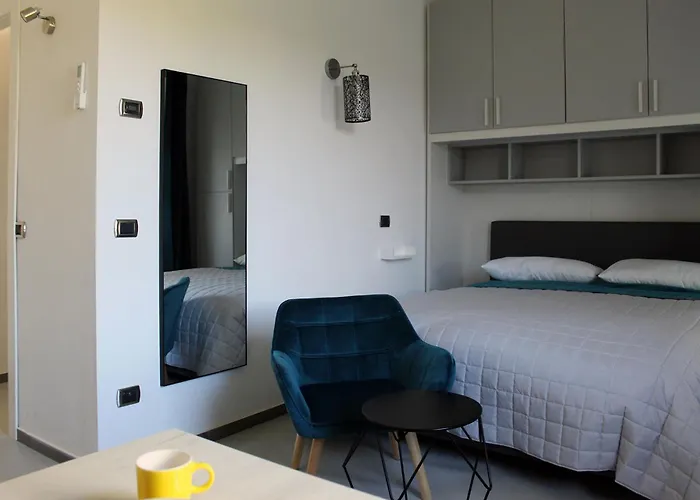 Joy * Somma Lombardo